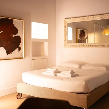 Gold Spanish's Steps