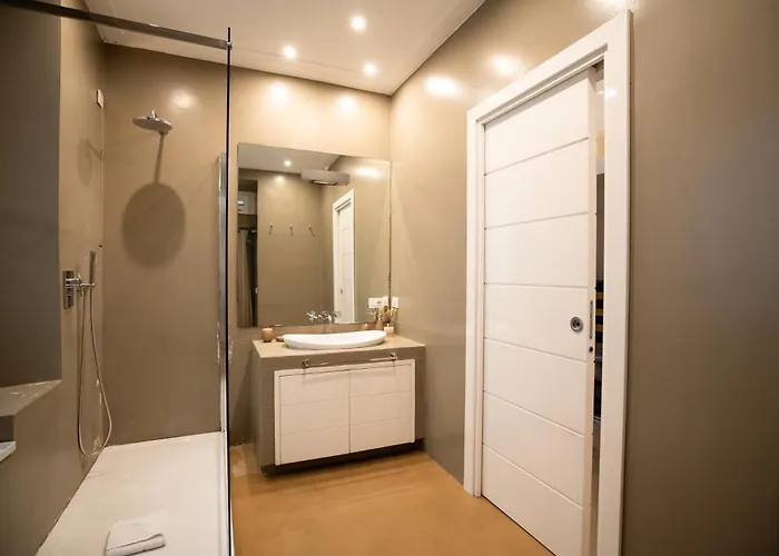 Gold Spanish's Steps